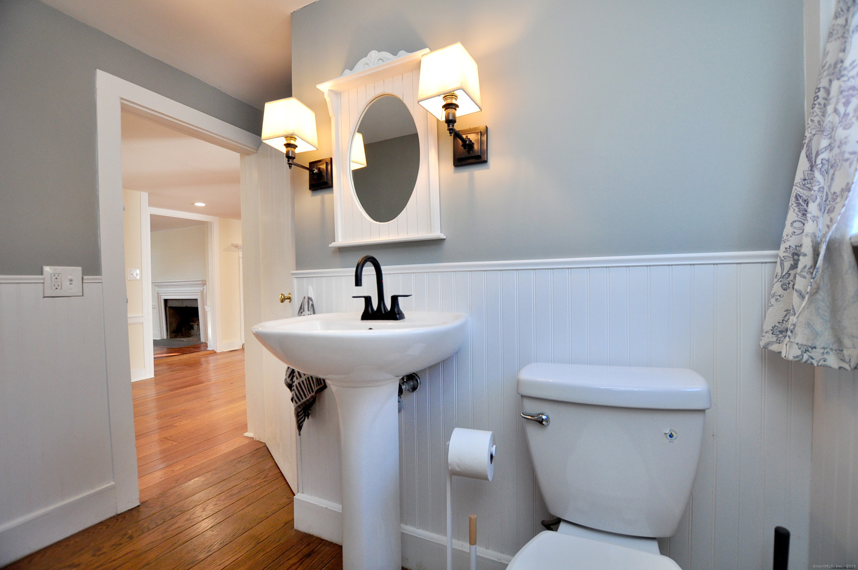 11 West Chestnut Hill Road Litchfield CT 06759