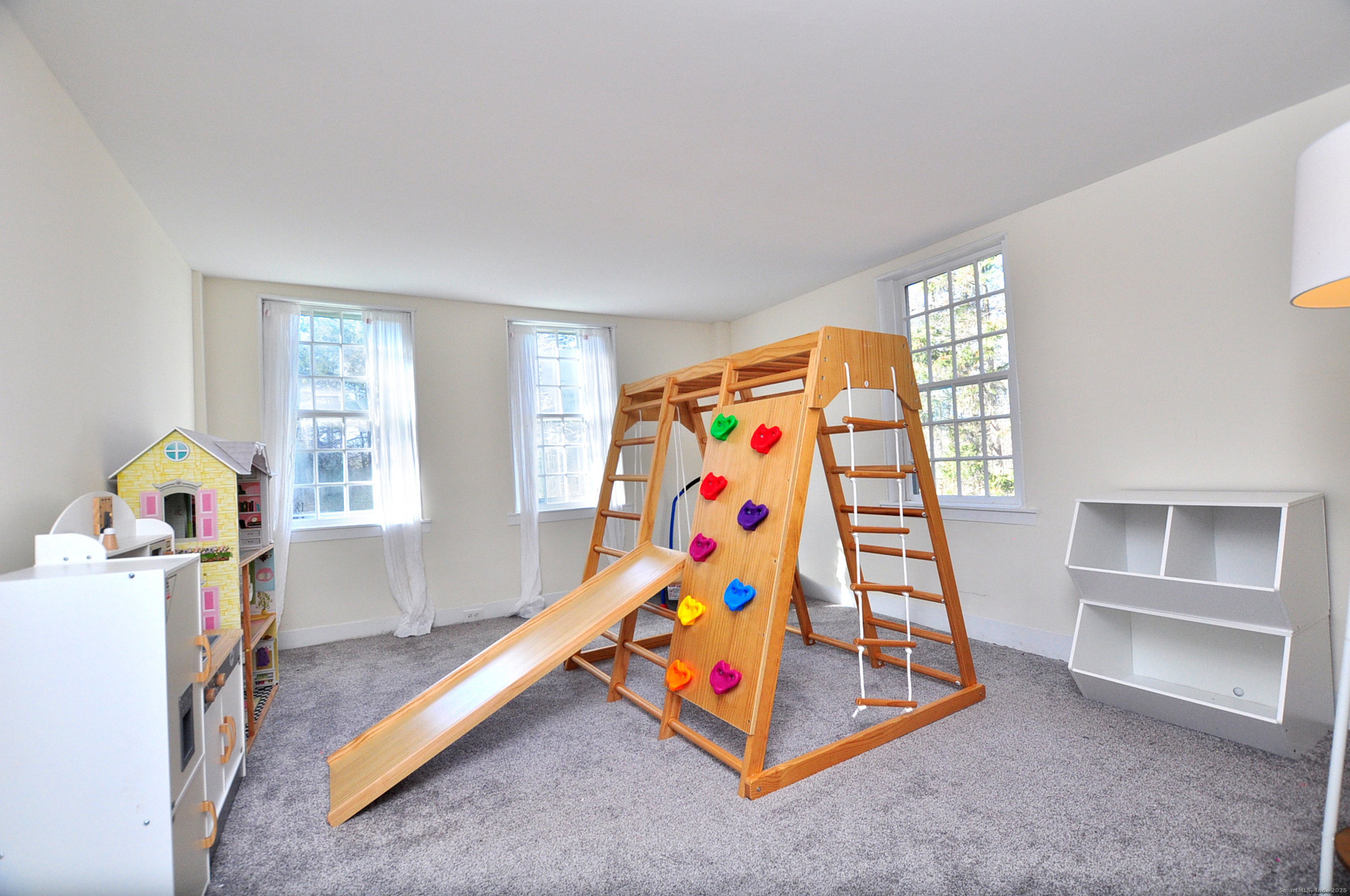 11 West Chestnut Hill Road Litchfield CT 06759