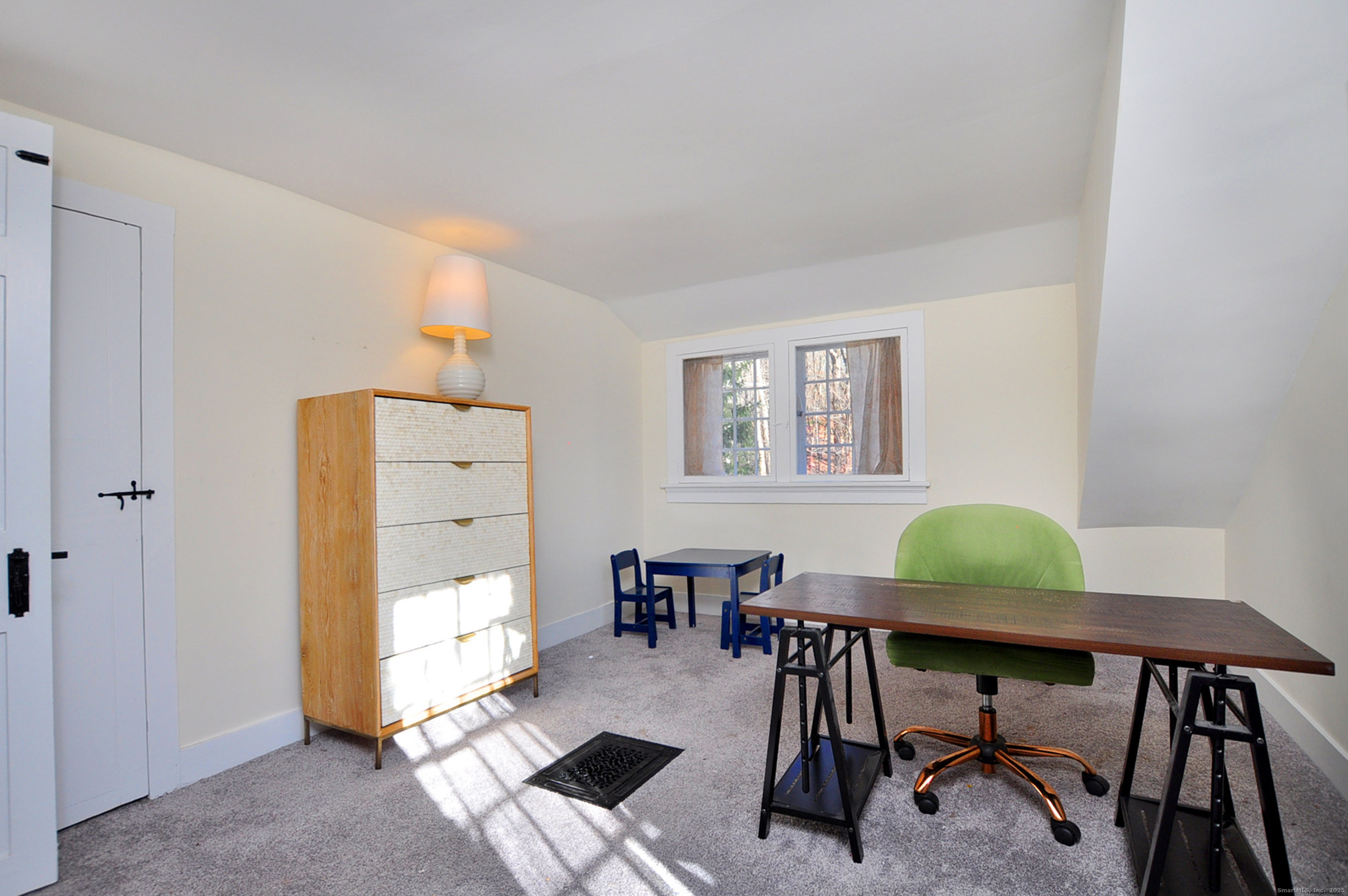 11 West Chestnut Hill Road Litchfield CT 06759