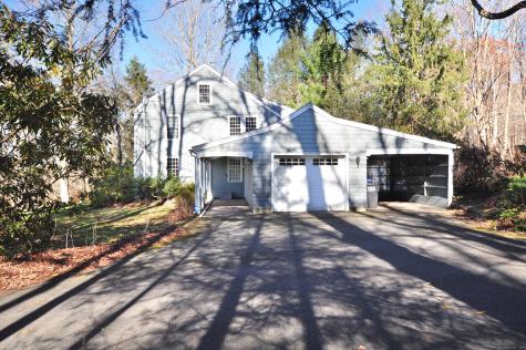 11 West Chestnut Hill Road Litchfield CT 06759