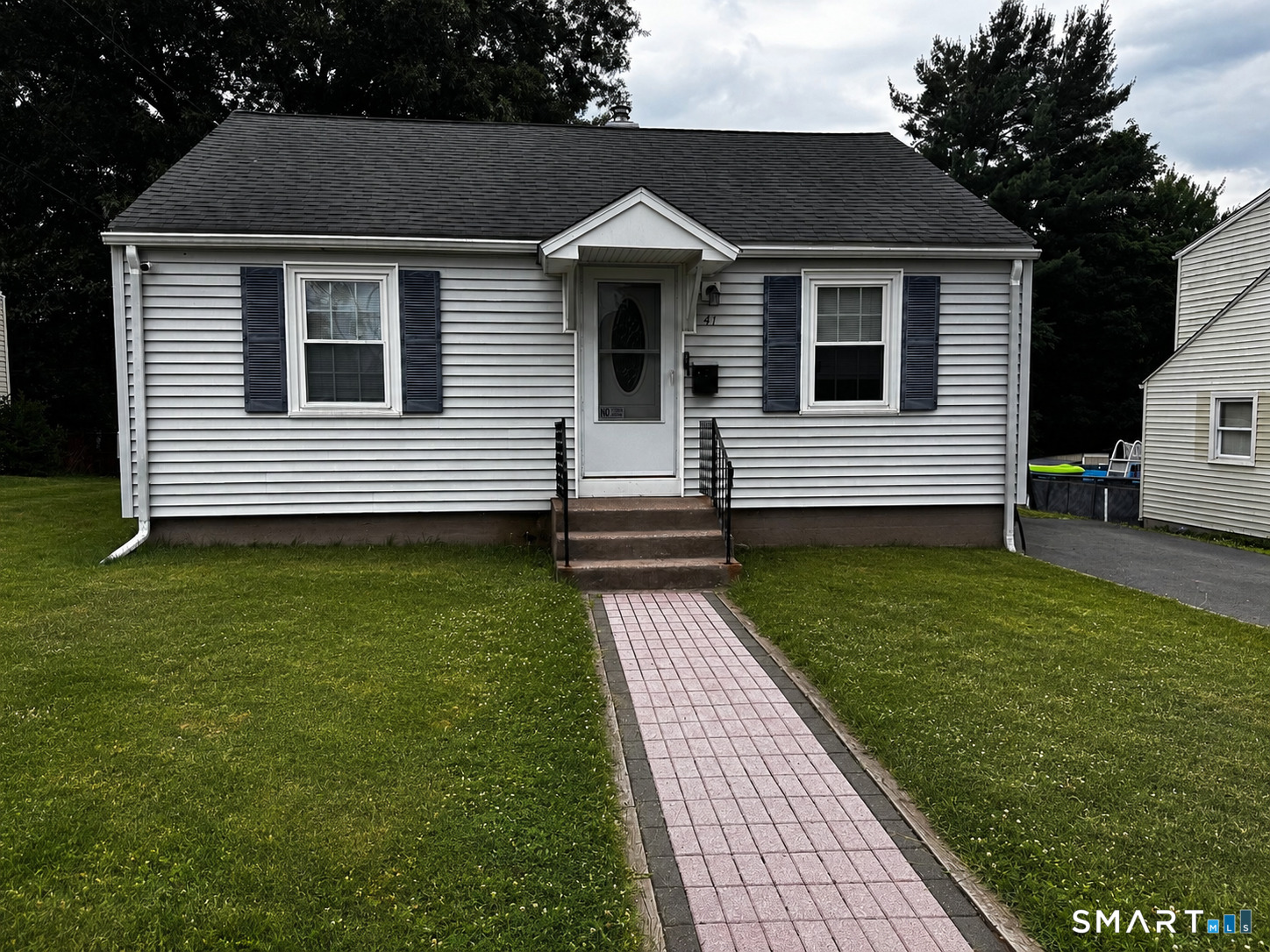 41 Bilyue Road Manchester CT 06042