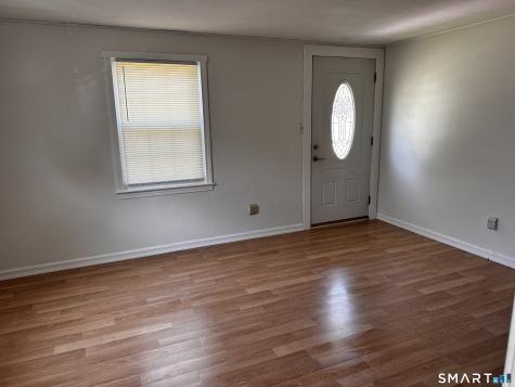 41 Bilyue Road Manchester CT 06042