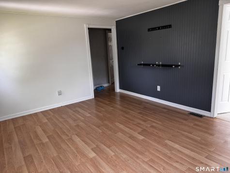 41 Bilyue Road Manchester CT 06042
