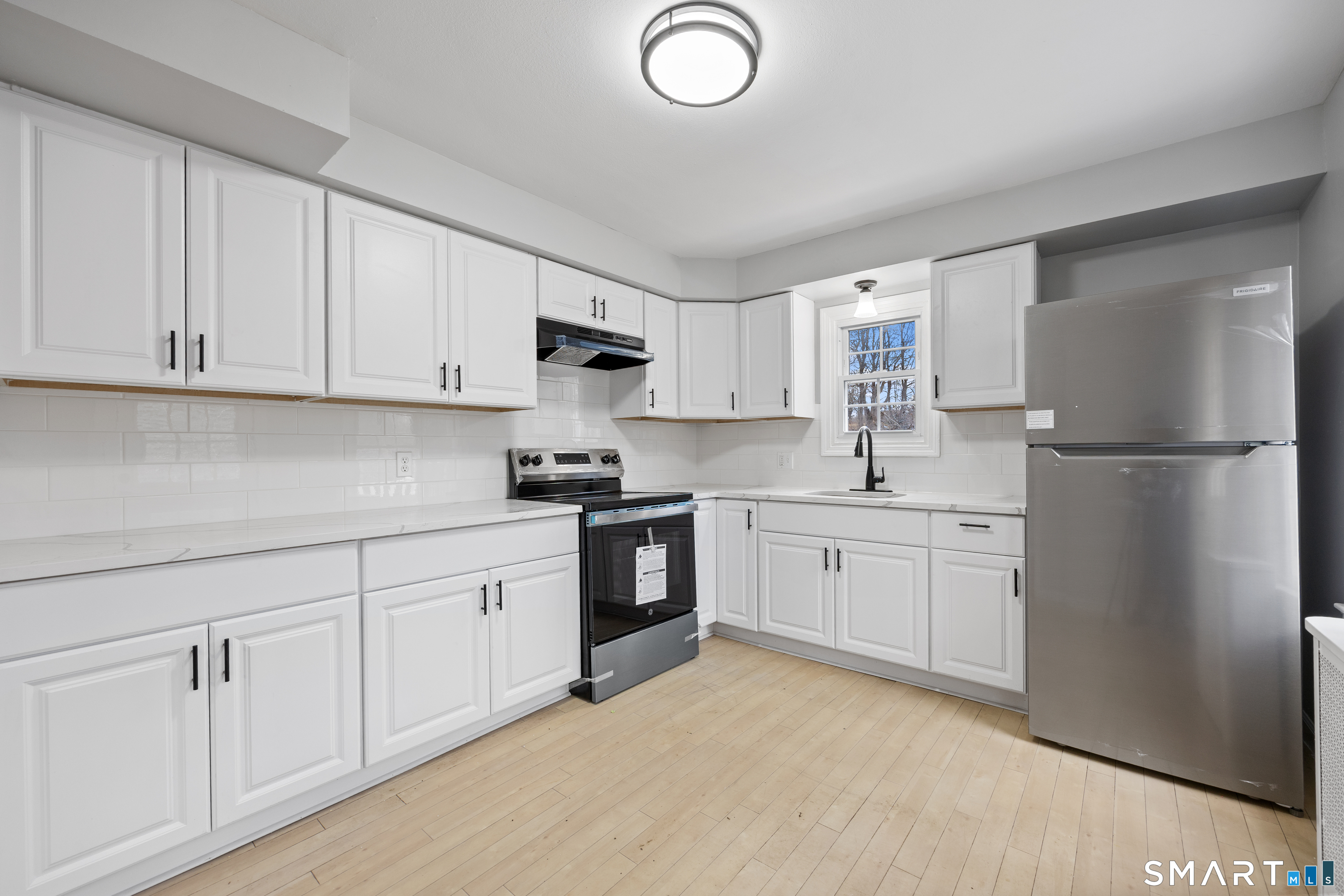 198 Main Street Hampton CT 06247