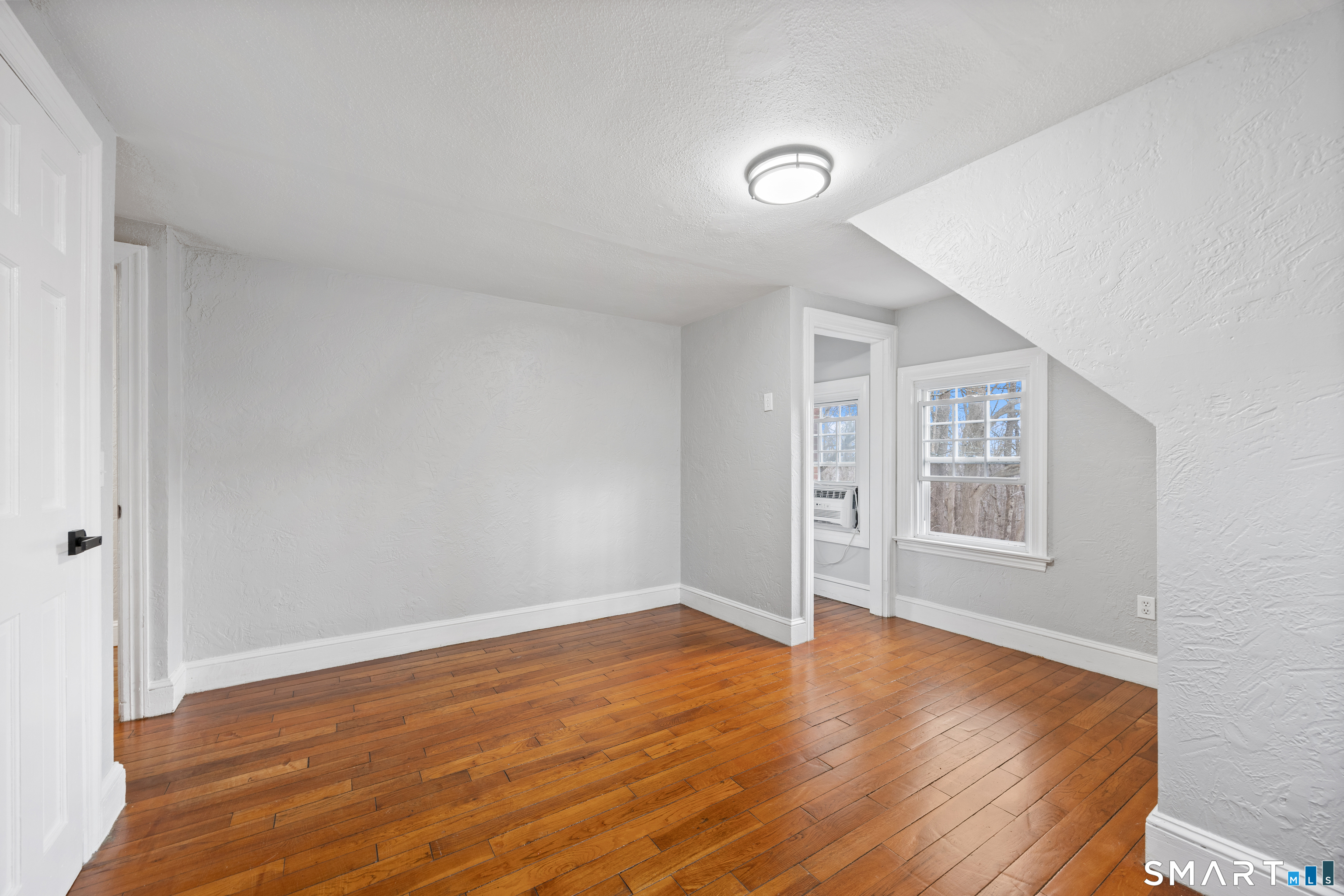 198 Main Street Hampton CT 06247