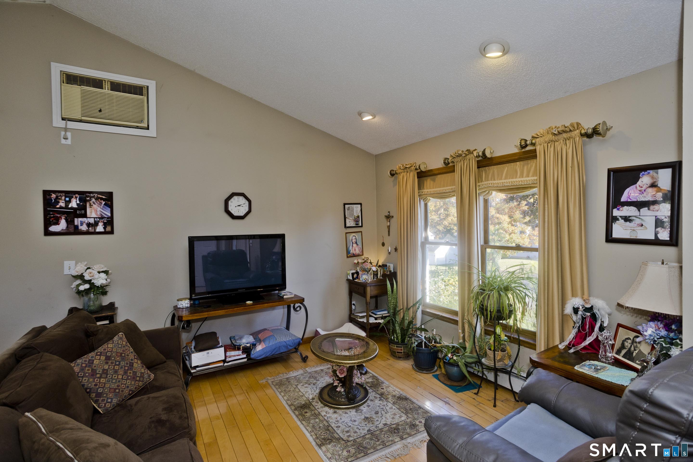 27 Berrios Hill Road Windsor CT 06095