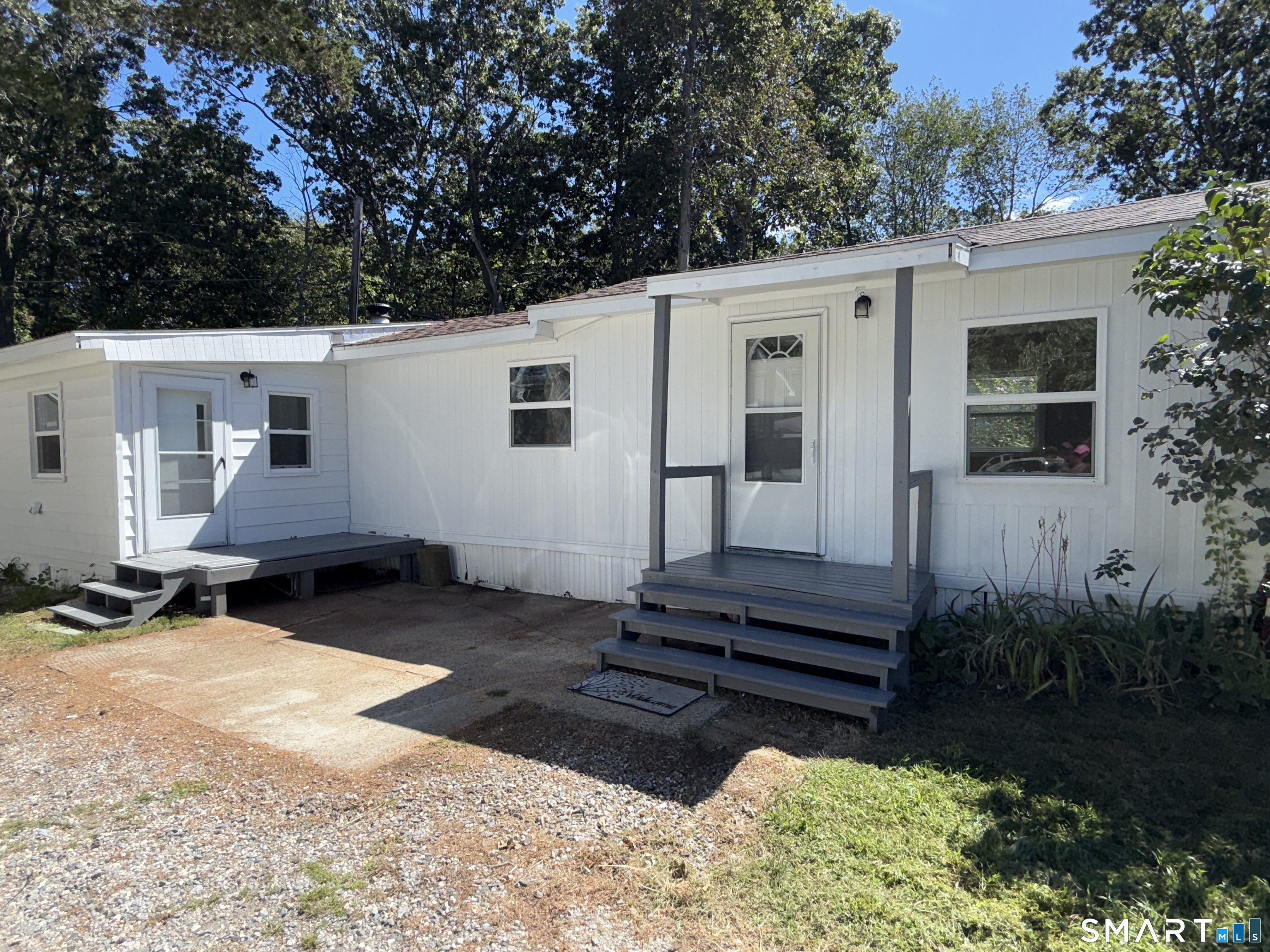 133 West Main Street Clinton CT 06413