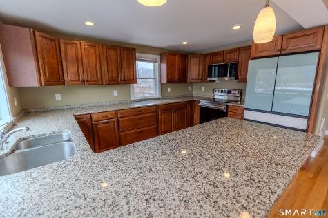 135 Middlesex Avenue Chester CT 06412