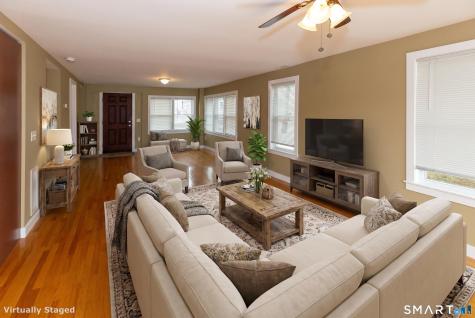 135 Middlesex Avenue Chester CT 06412