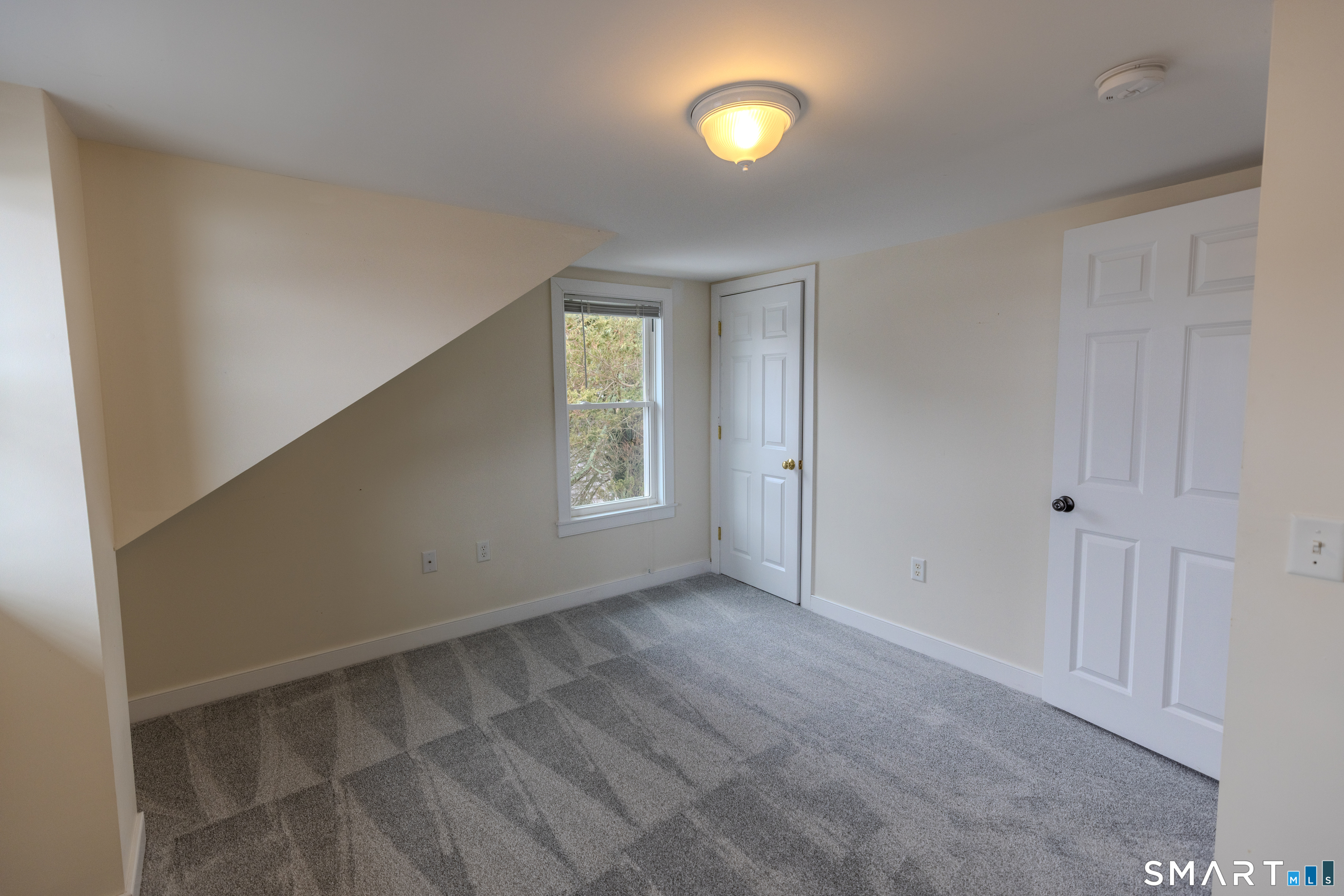 135 Middlesex Avenue Chester CT 06412