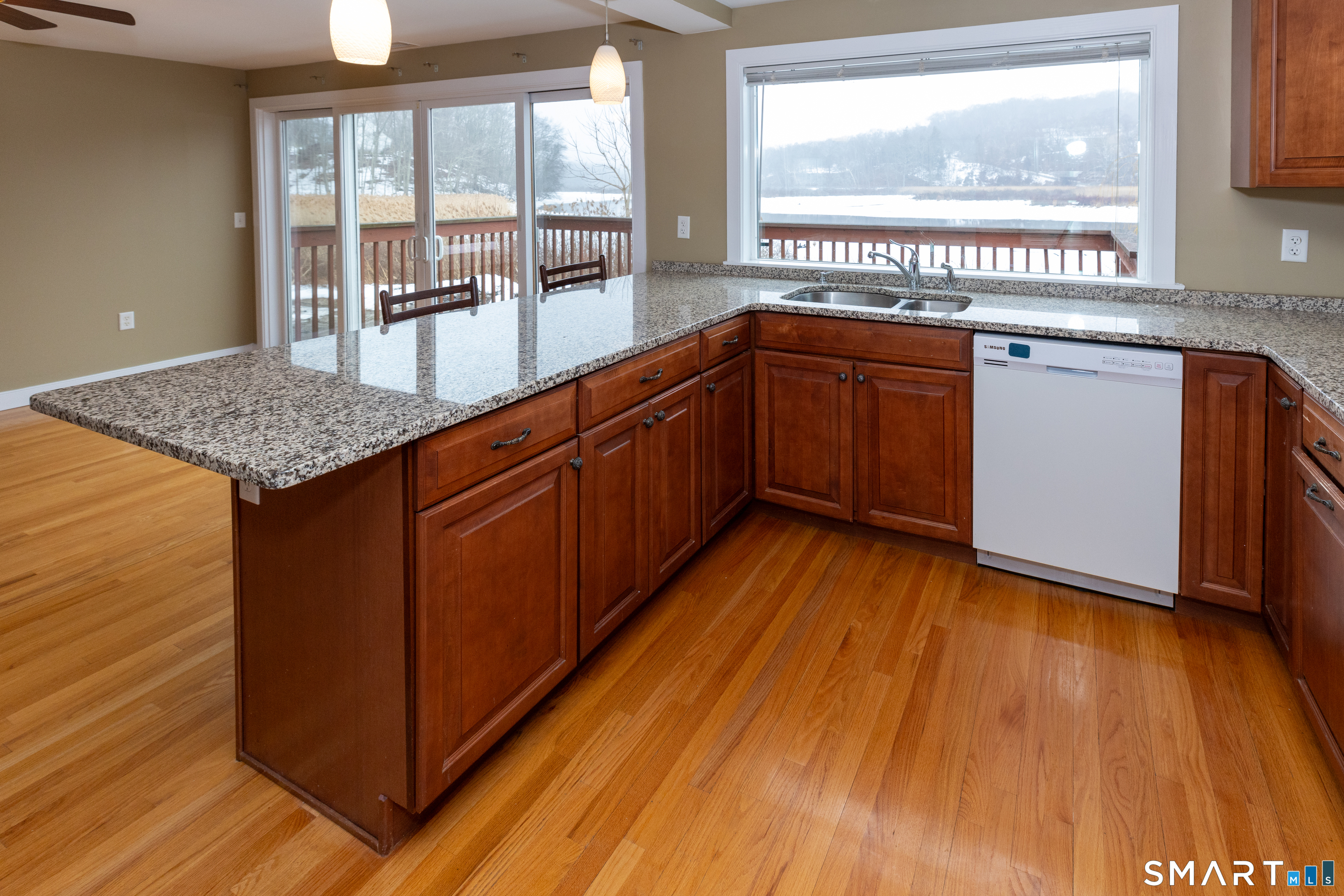 135 Middlesex Avenue Chester CT 06412