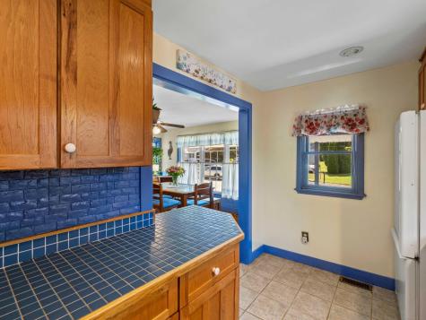 7 Nichols Lane Waterford CT 06385