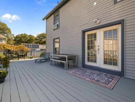 7 Nichols Lane Waterford CT 06385