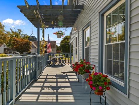 7 Nichols Lane Waterford CT 06385