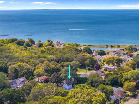 7 Nichols Lane Waterford CT 06385