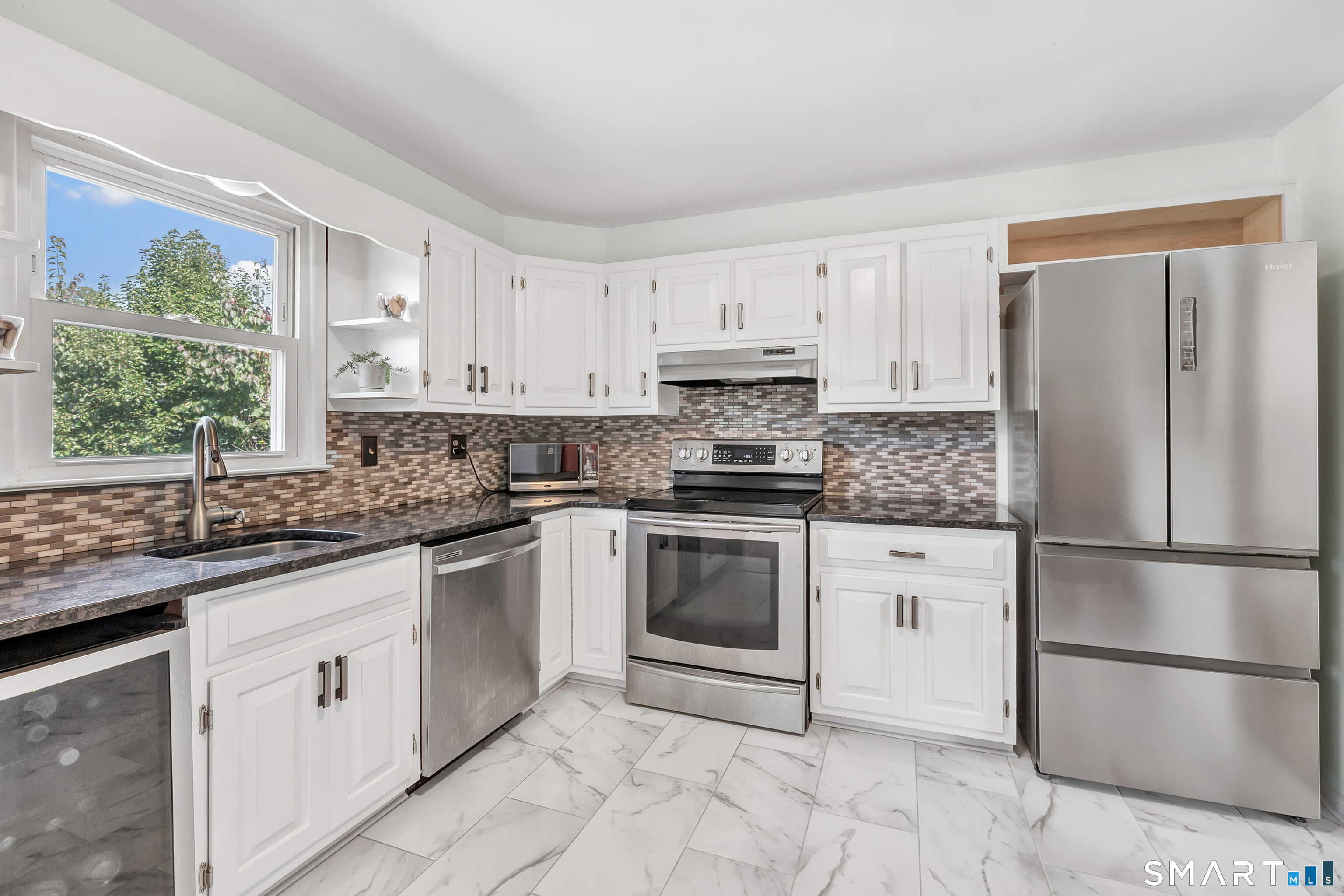 122 Marsh Drive Fairfield CT 06824