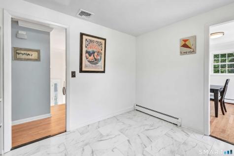 122 Marsh Drive Fairfield CT 06824