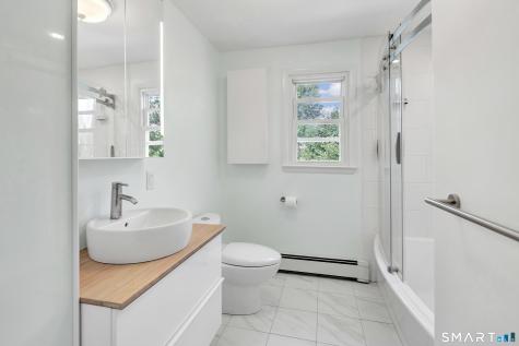 122 Marsh Drive Fairfield CT 06824