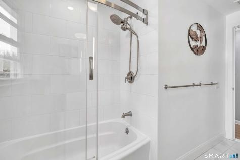 122 Marsh Drive Fairfield CT 06824