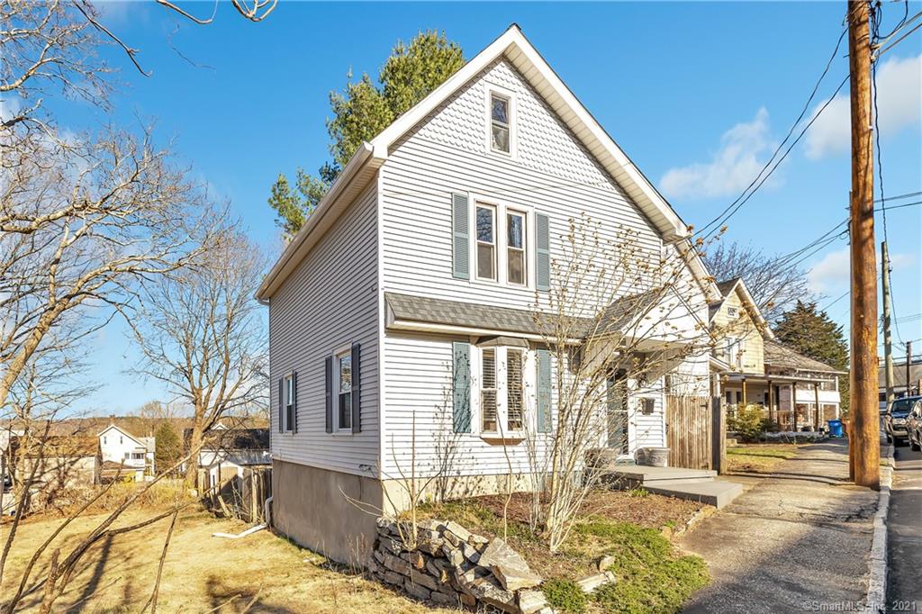 157 North Oak Avenue Shelton CT 06484