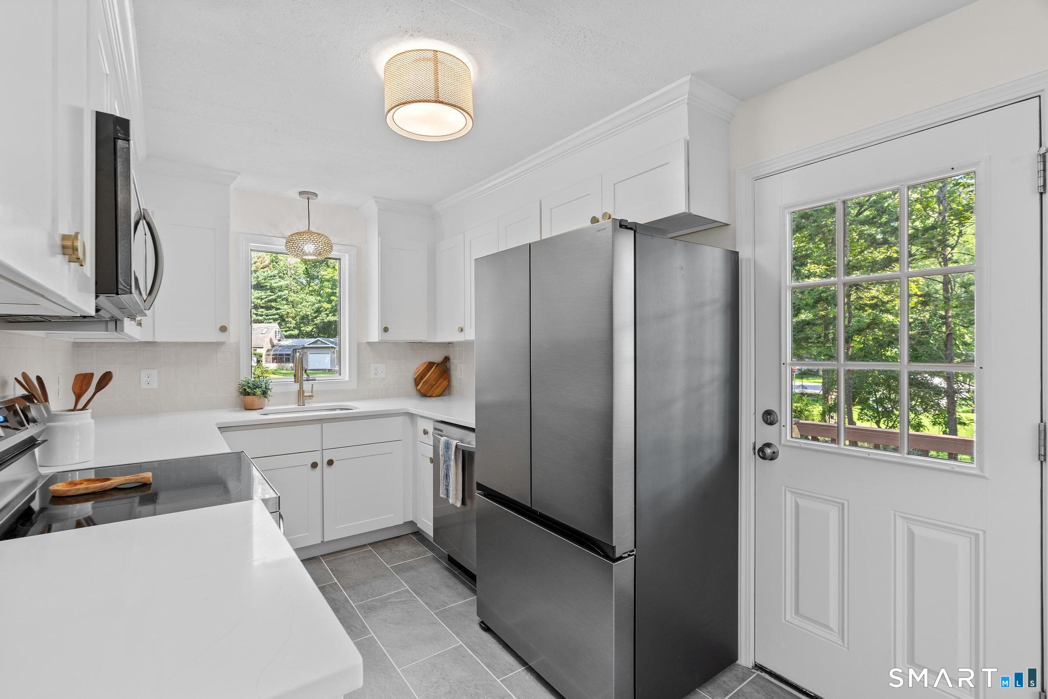 17 Ireland Drive Coventry CT 06238