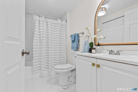 17 Ireland Drive Coventry CT 06238