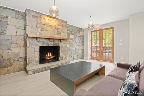 4 Cowdray Park Drive North Castle NY 10504
