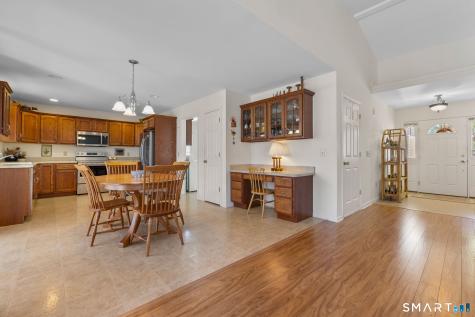 8 North Ridge East Hampton CT 06424