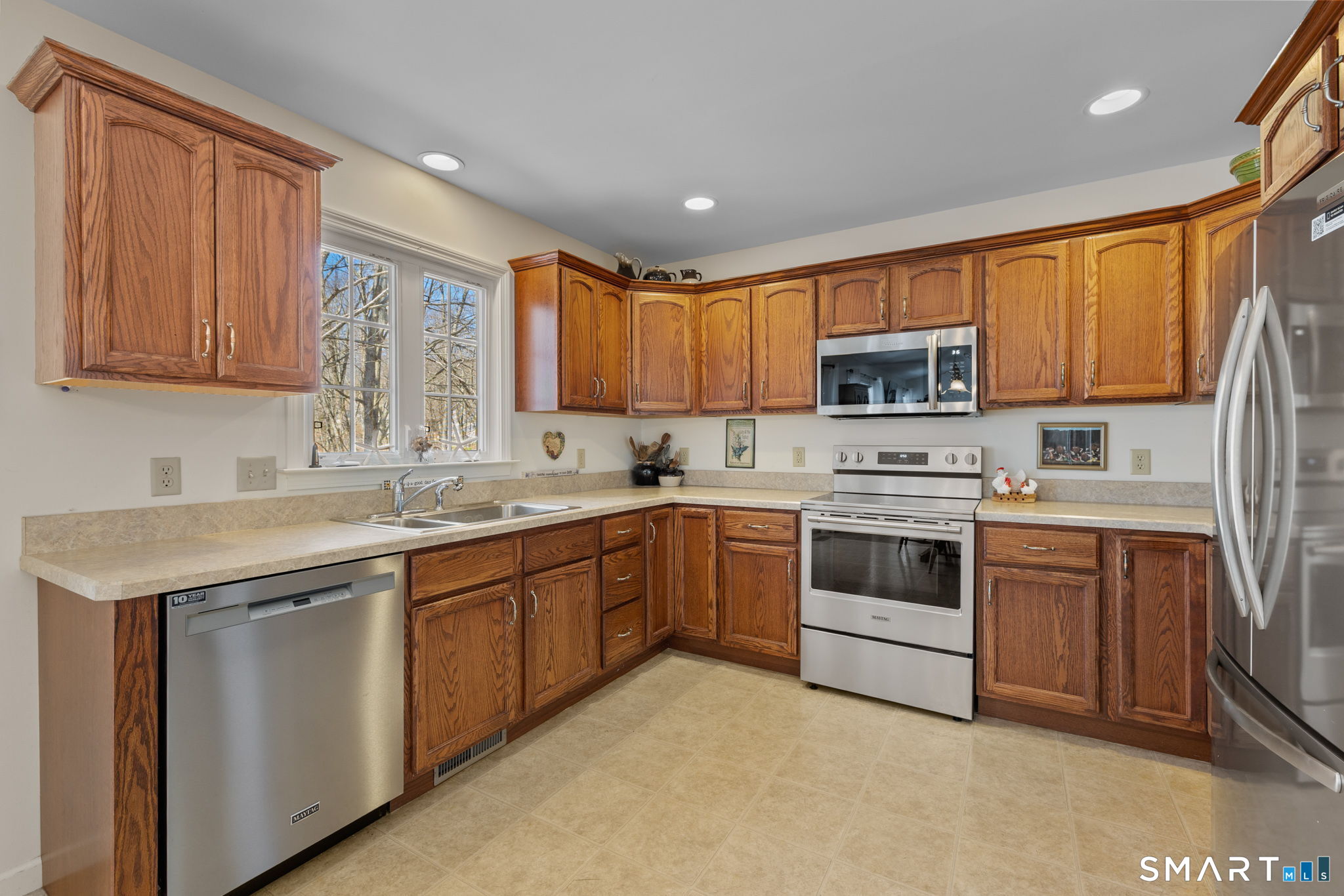 8 North Ridge East Hampton CT 06424