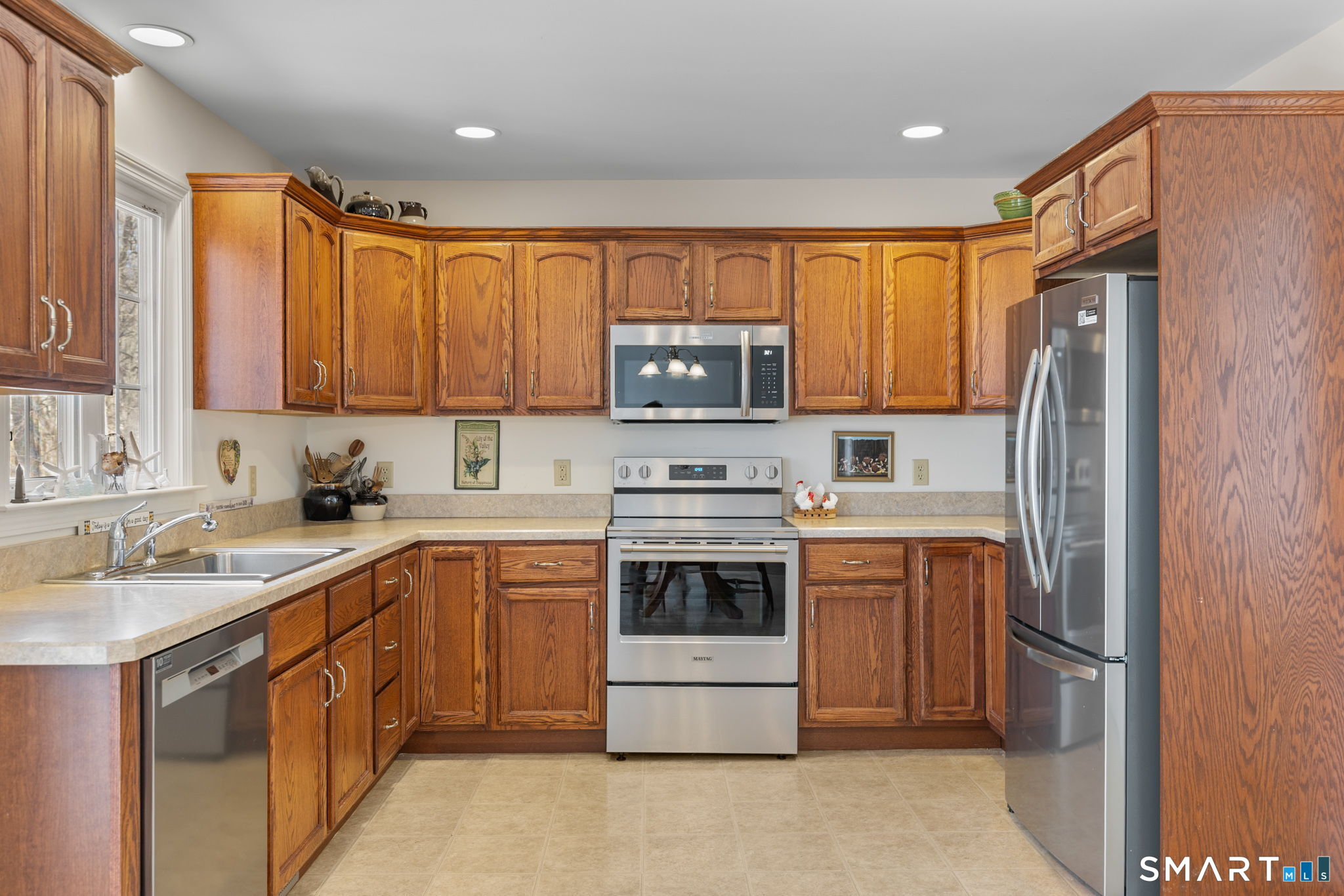 8 North Ridge East Hampton CT 06424