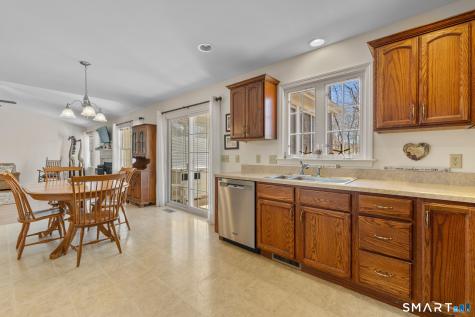 8 North Ridge East Hampton CT 06424