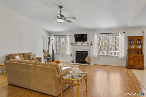 8 North Ridge East Hampton CT 06424