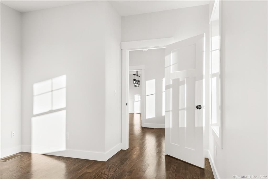 114 Daniel Trace Burlington CT 06013