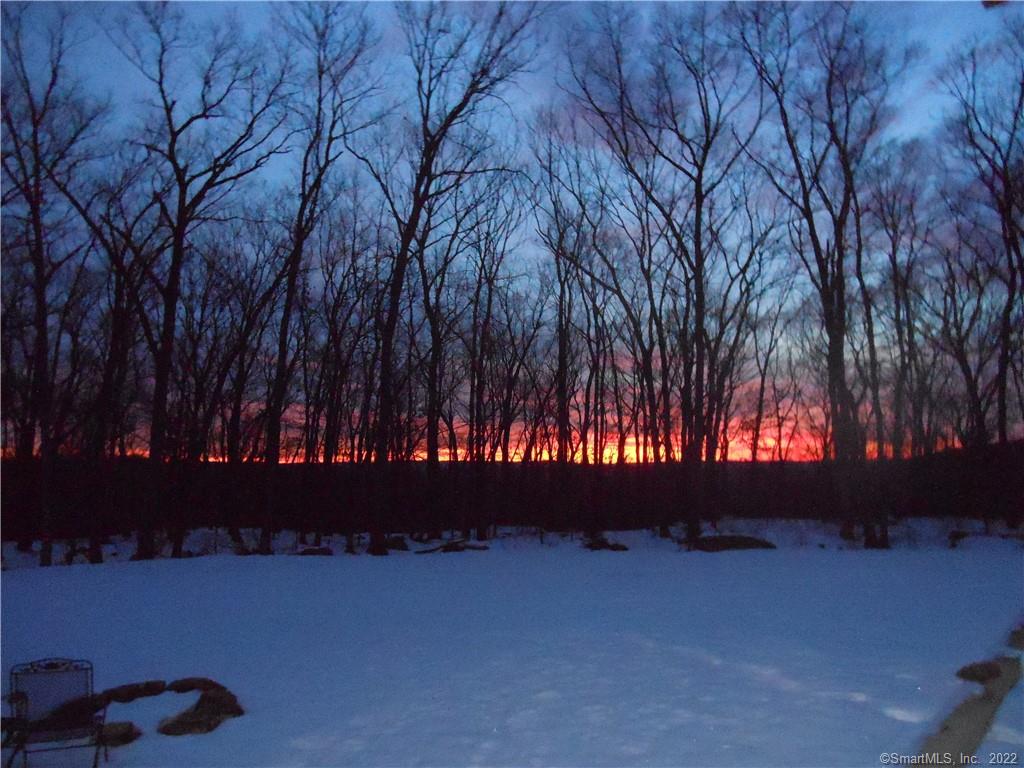 114 Daniel Trace Burlington CT 06013