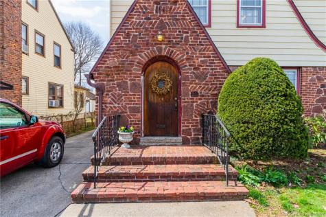 10 Dante Place Hamden CT 06514
