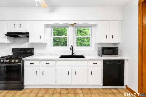 165 Platt Street Ansonia CT 06401