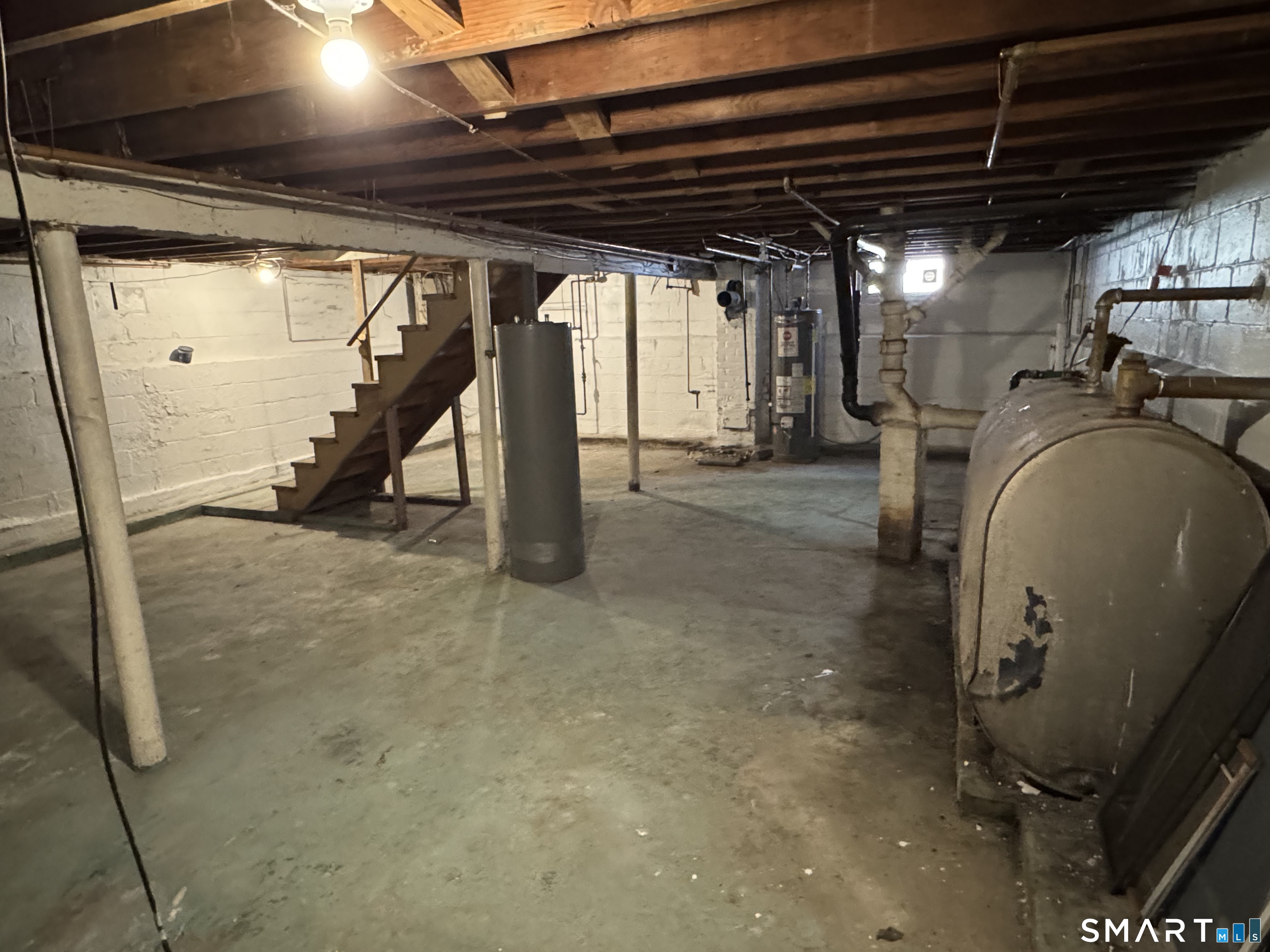 337 Jewett Avenue Bridgeport CT 06606