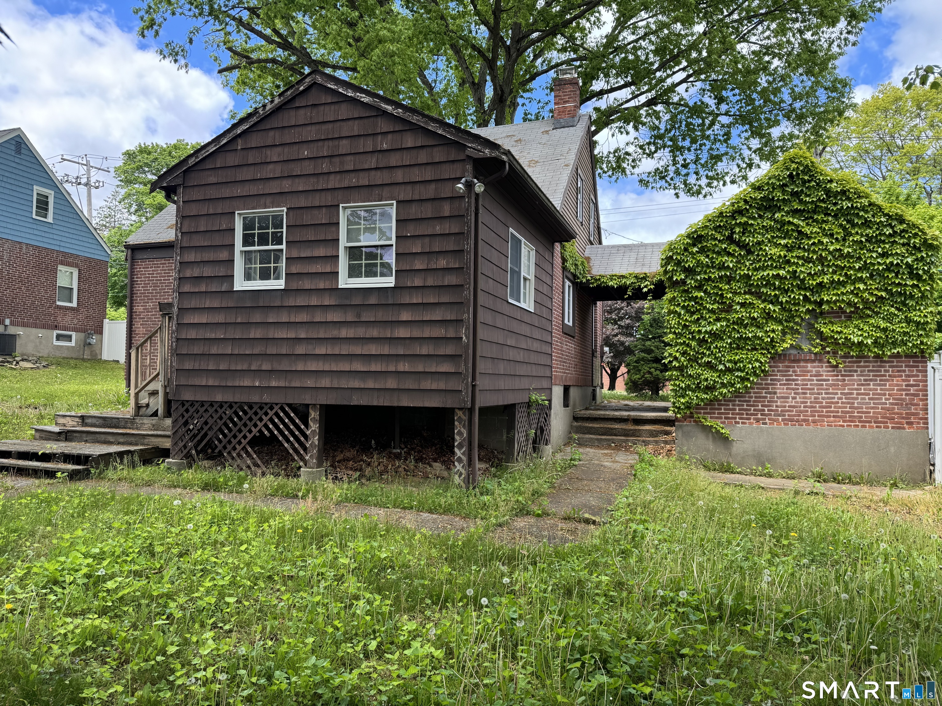 337 Jewett Avenue Bridgeport CT 06606