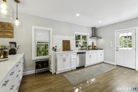 2-1/2 Newtown Terrace Norwalk CT 06851