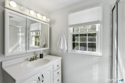 2-1/2 Newtown Terrace Norwalk CT 06851