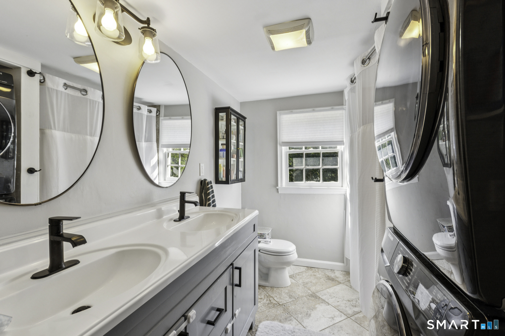 2-1/2 Newtown Terrace Norwalk CT 06851