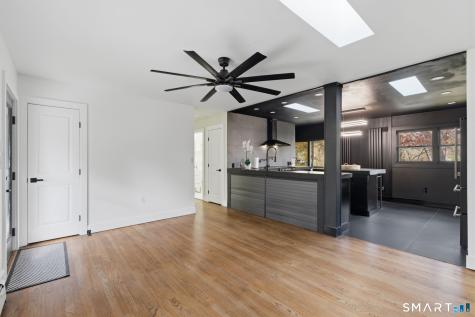 16 Beverly Road East Lyme CT 06357