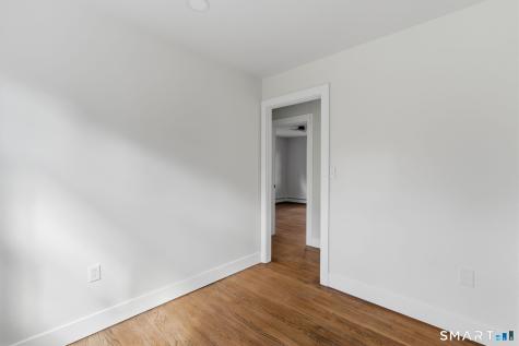 16 Beverly Road East Lyme CT 06357