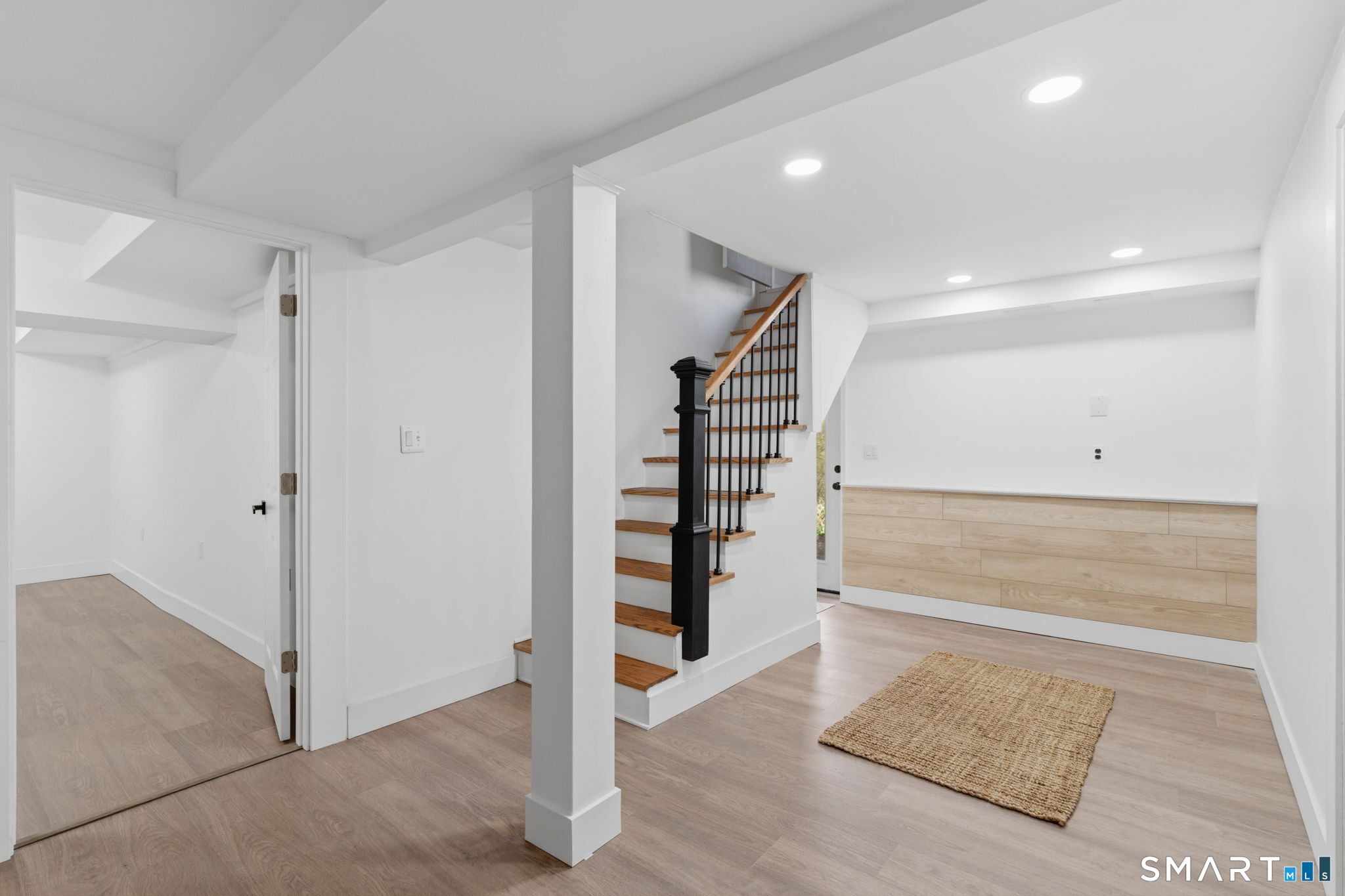 16 Beverly Road East Lyme CT 06357