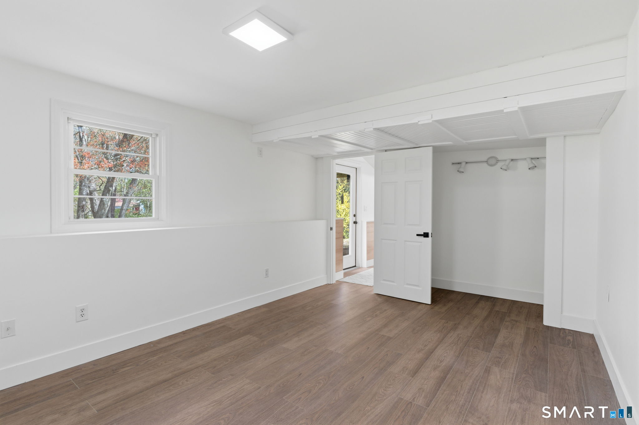 16 Beverly Road East Lyme CT 06357