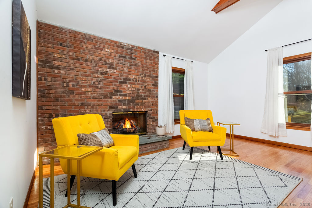 8 Phoebee Lane Brookfield CT 06804
