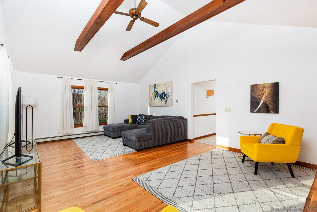 8 Phoebee Lane Brookfield CT 06804