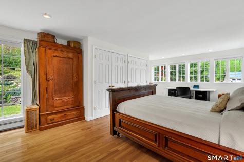 16 Sypher Road Chester CT 06412
