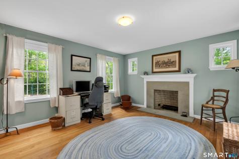 16 Sypher Road Chester CT 06412