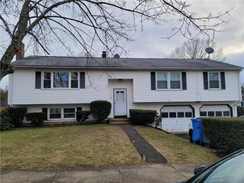 5 Costanzo Court Hamden CT 06518